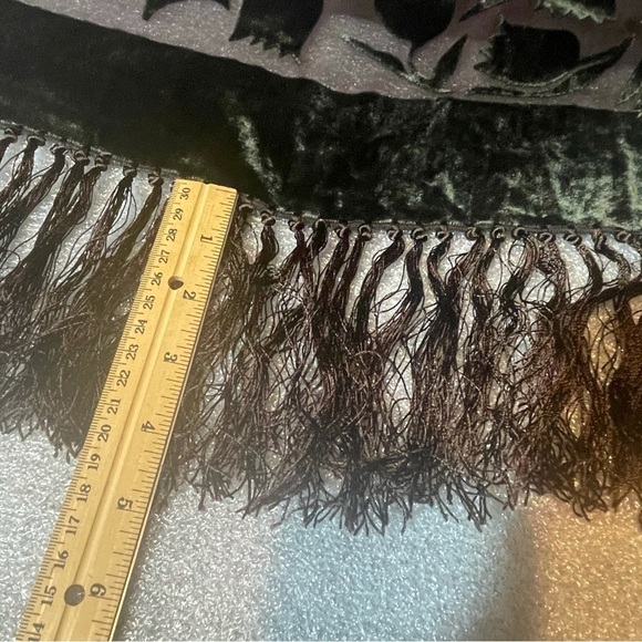 Women's Silk Velvet Wrap Shawl Scarf Burnout Sheer Plum - Picture 5 of 9